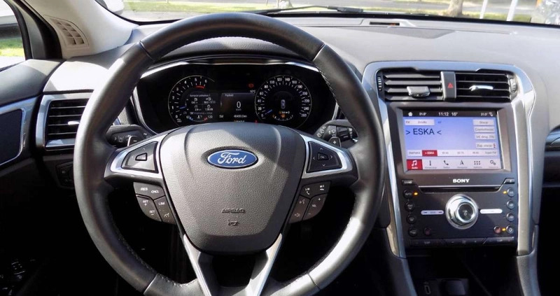Ford Mondeo cena 104900 przebieg: 48500, rok produkcji 2019 z Szczecin małe 742